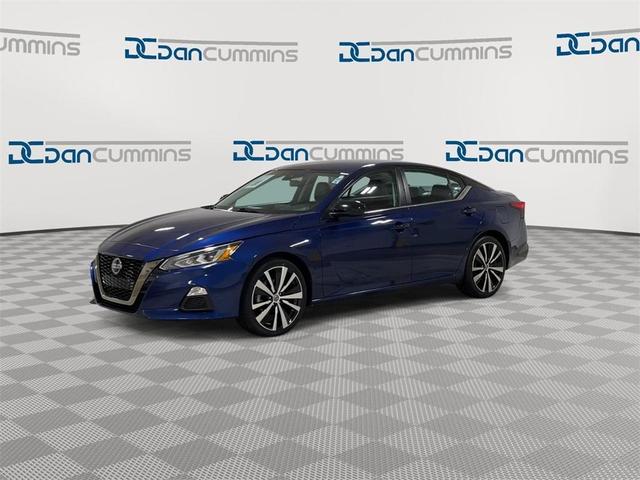2021 nissan altima 2.5 sr