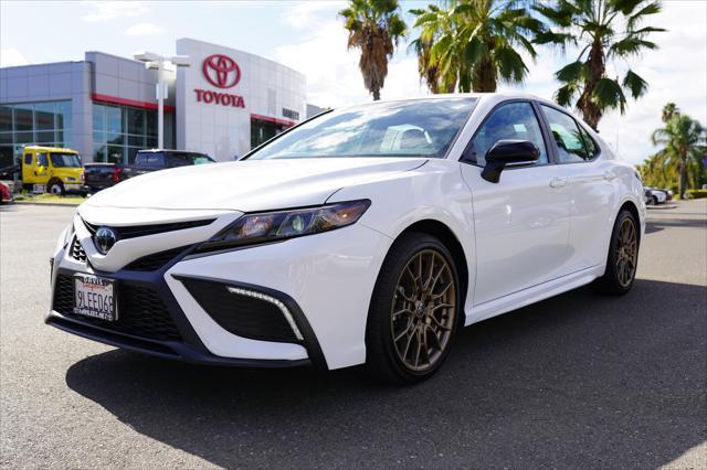 2024 toyota camry se