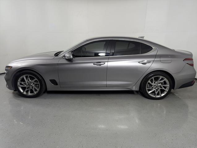 2022 genesis g70 2.0t rwd