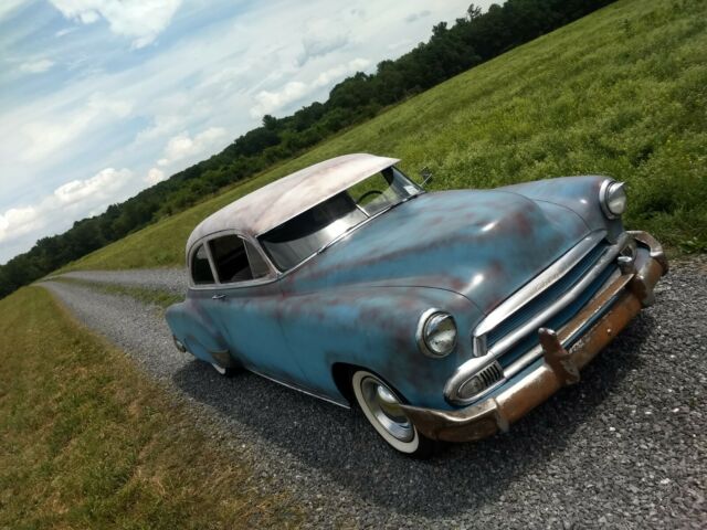 1951 chevy styleline deluxe rat rod. hot rod. lowered. slammed. patina. 2 door!