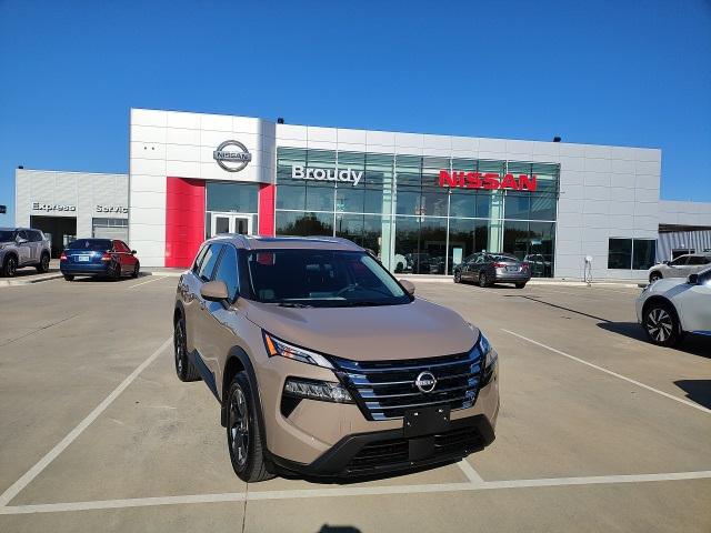 2024 nissan rogue sv fwd