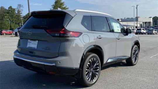 2024 Nissan Rogue platinum