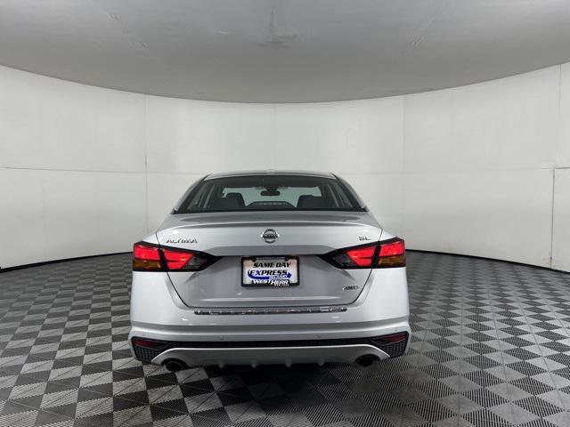 2021 nissan altima 2.5 sl