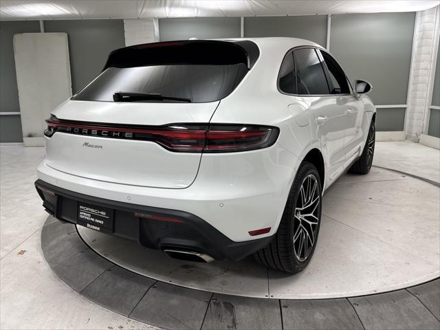 2024 porsche macan base