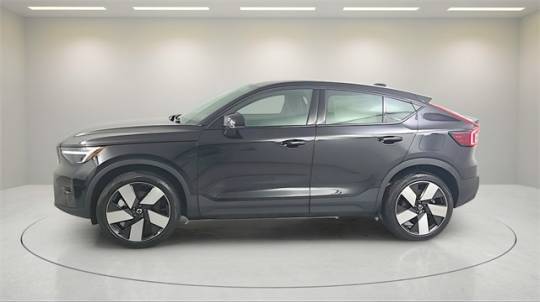 2024 Volvo C40