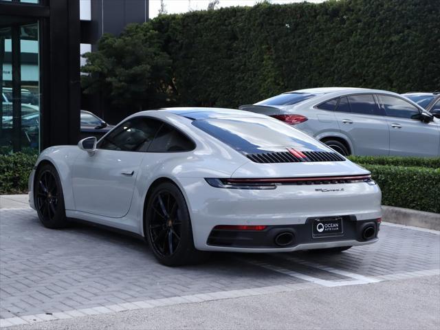 2024 porsche 911 carrera s