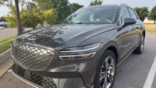 2025 Genesis GV70