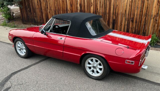 1978 alfa romeo spider modified and very fast!