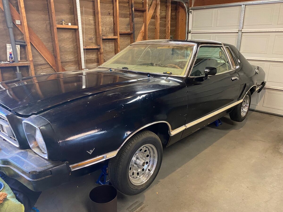 1977 ford mustang coupe black rwd automatic