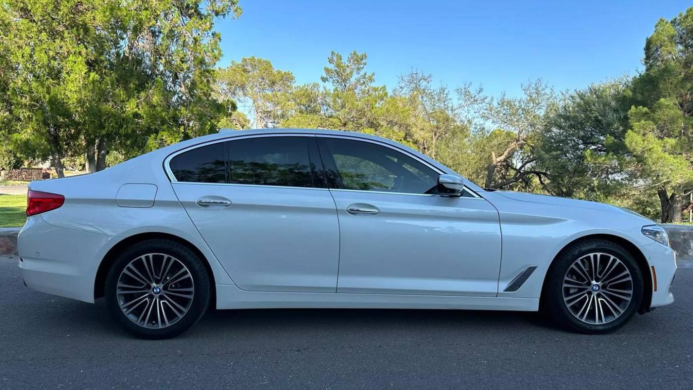 2017 bmw 5 series 540i