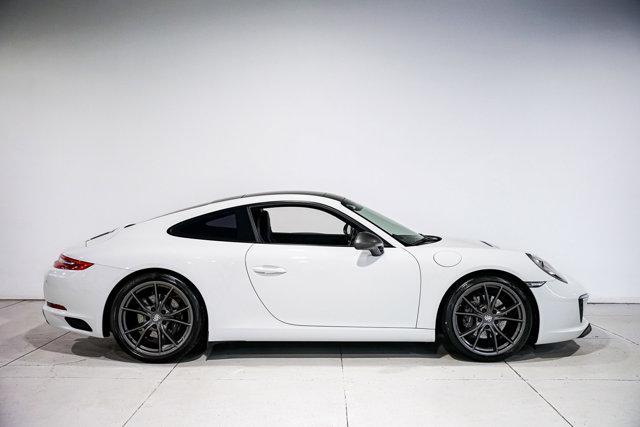 2018 porsche 911 carrera t