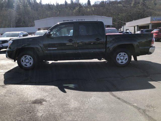 2014 toyota tacoma base in ashland, oregon