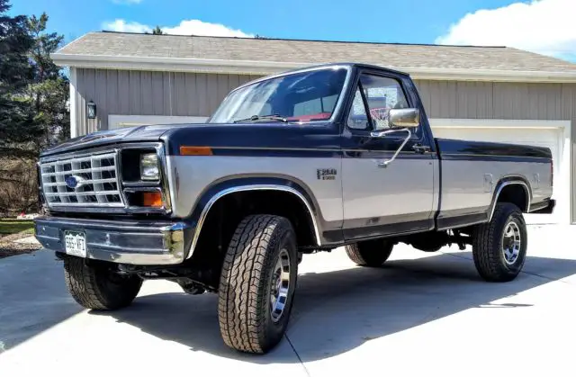 ford f-250 1985 xl 4x4 super clean 460 four speed excellent condition