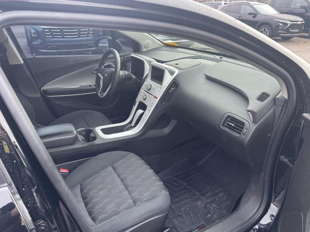 2012 chevrolet volt base