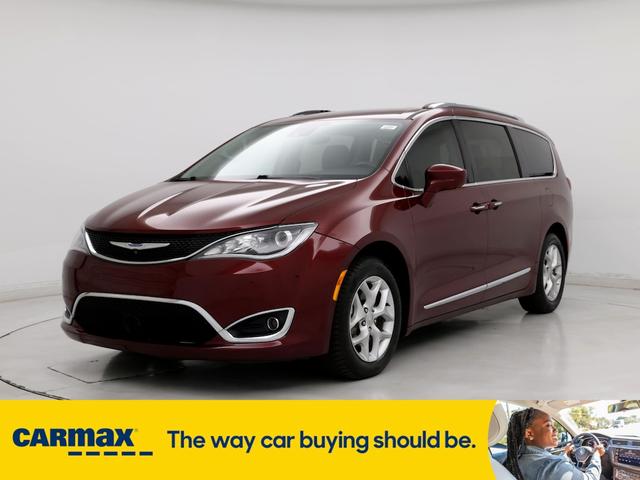 2019 chrysler pacifica touring l