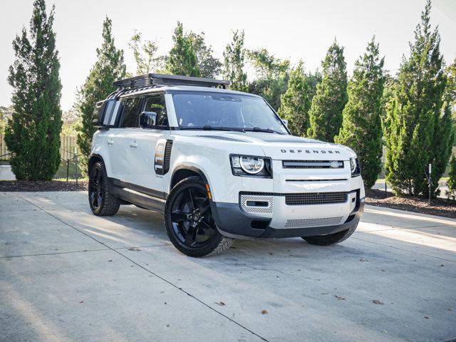 2023 land rover defender s