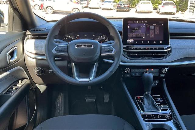 2023 jeep compass sport