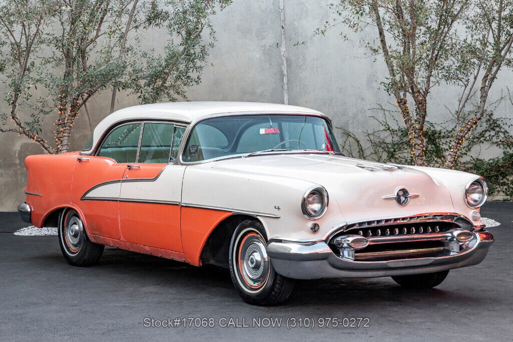 1955 oldsmobile rocket 88 holiday