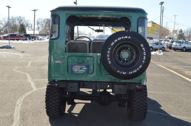 toyota land cruiser 4x4 super fun runs and drives great no reserve