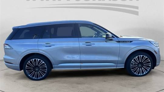 2023 lincoln aviator black label