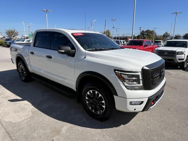 2020 nissan titan pro-4x