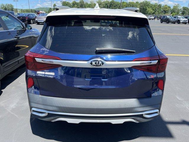 2021 kia seltos s