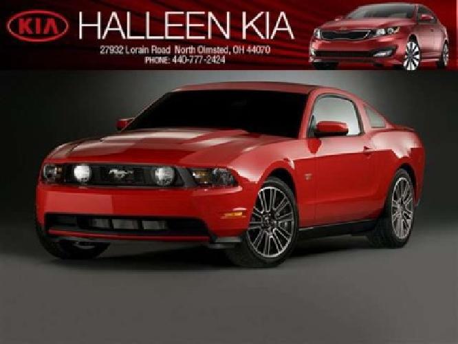 2012 ford mustang v6 premium in north olmsted, oh