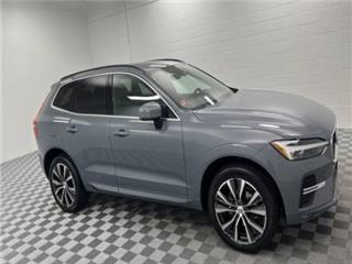 2022 Volvo XC60 b5 momentum