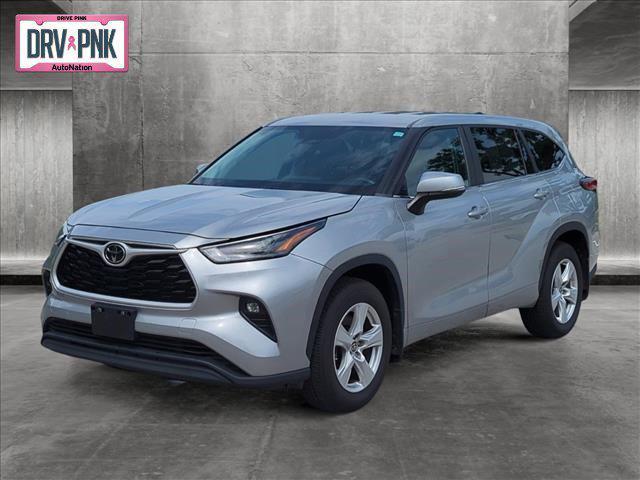 2023 toyota highlander le