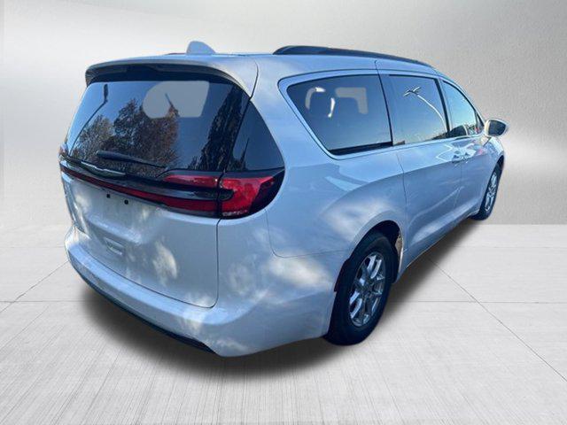 2022 chrysler pacifica touring l