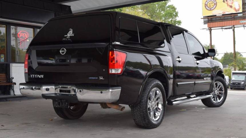 2014 nissan titan sl