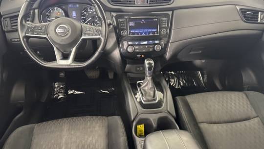 2020 Nissan Rogue