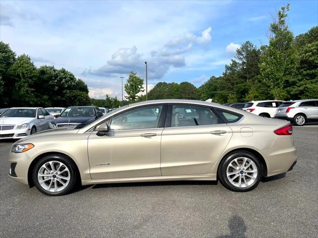 2019 ford fusion hybrid se
