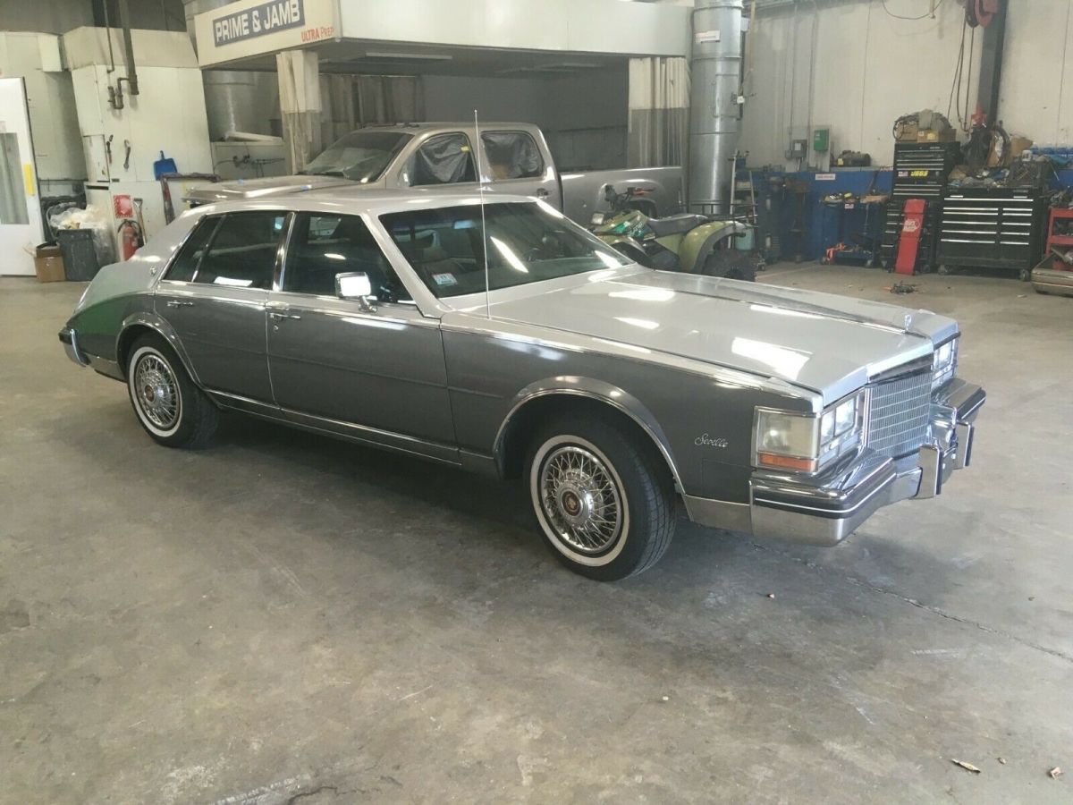 1985 cadillac seville. fully loaded. looks excellent all around-zero rust
