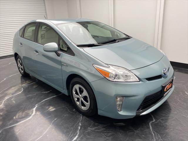 2013 toyota prius three