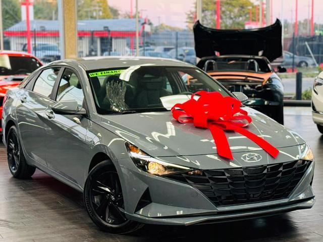 2022 hyundai elantra hev blue