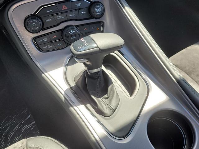 2023 dodge challenger gt