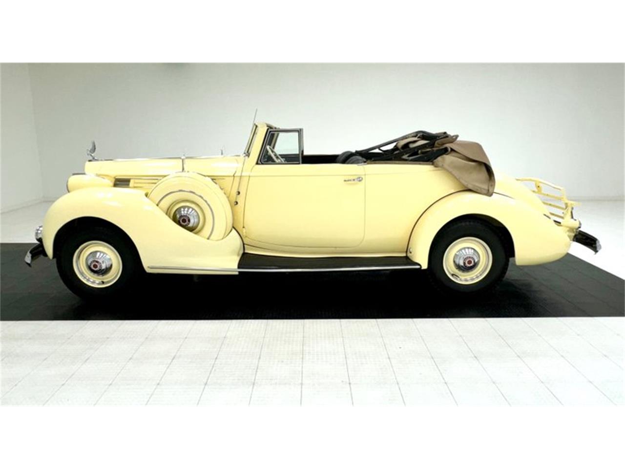 1938 packard twelve