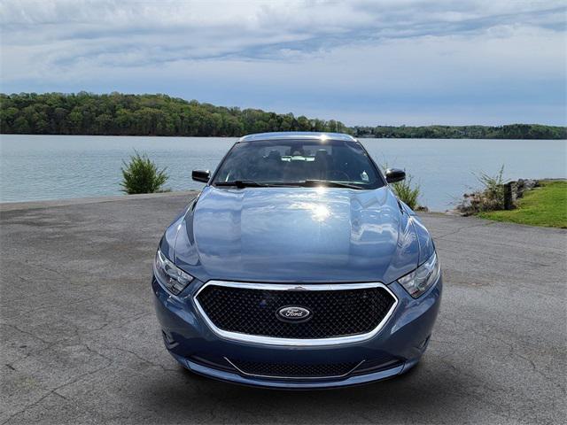 2019 ford taurus sho