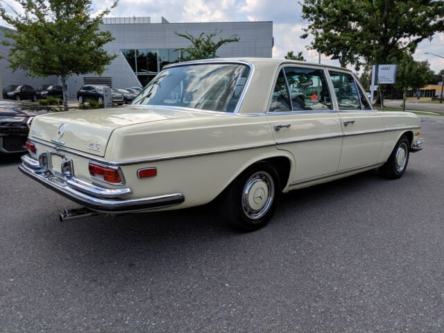 1972 mercedes-benz 280 sel champagne, 4d sedan, 4.5l v8, automatic, rwd classic