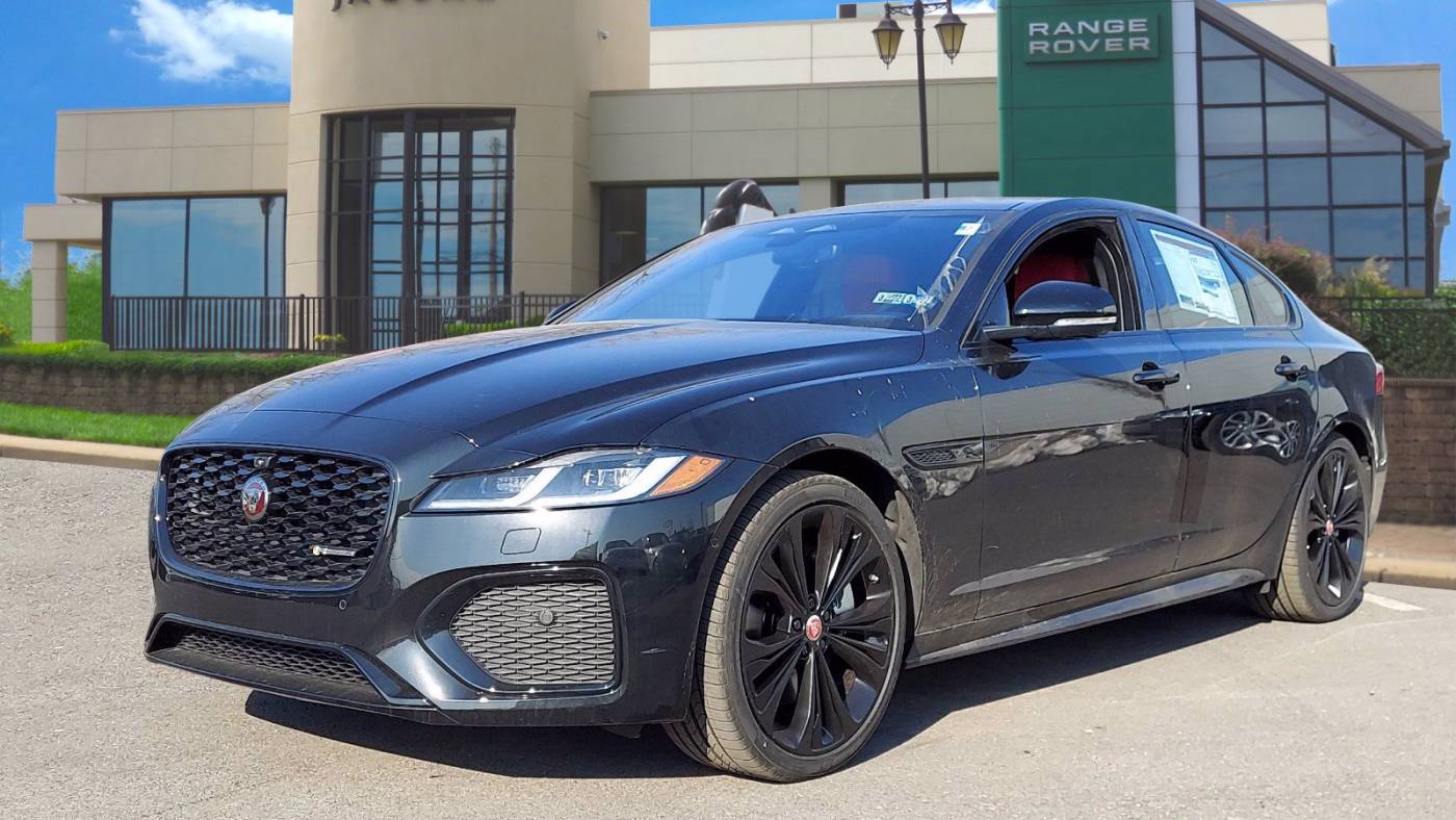 2021 jaguar xf p300 r-dynamic se