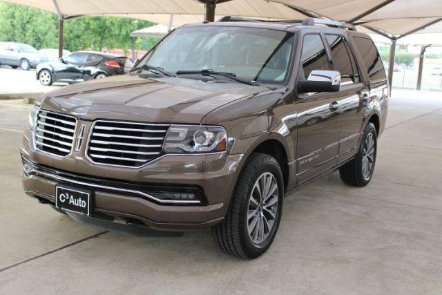 2017 lincoln navigator select
