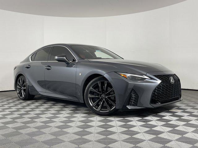 2021 lexus is 350 base