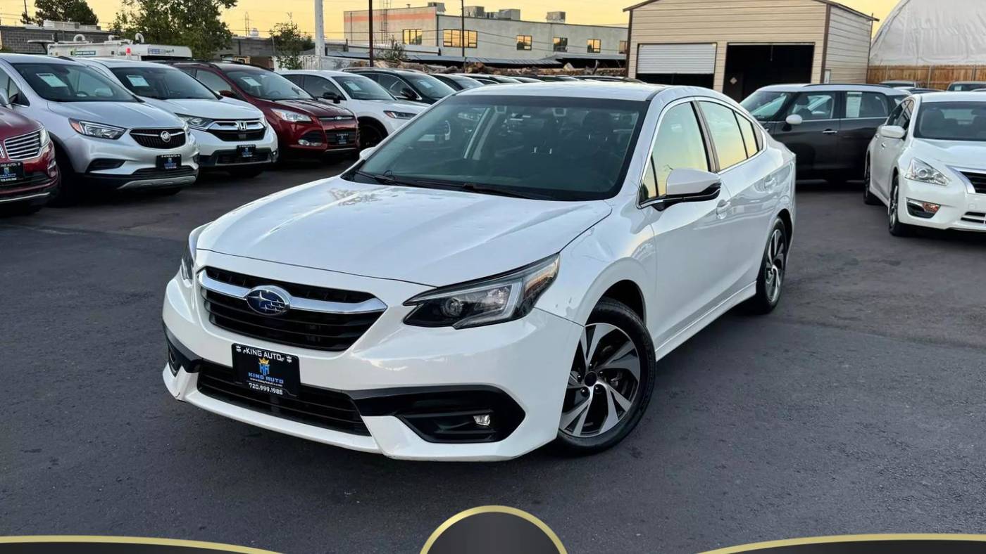 2022 subaru legacy premium