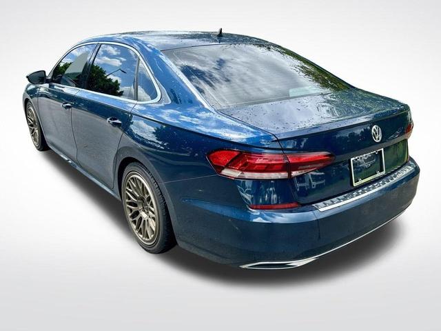 2022 volkswagen passat 2.0t se