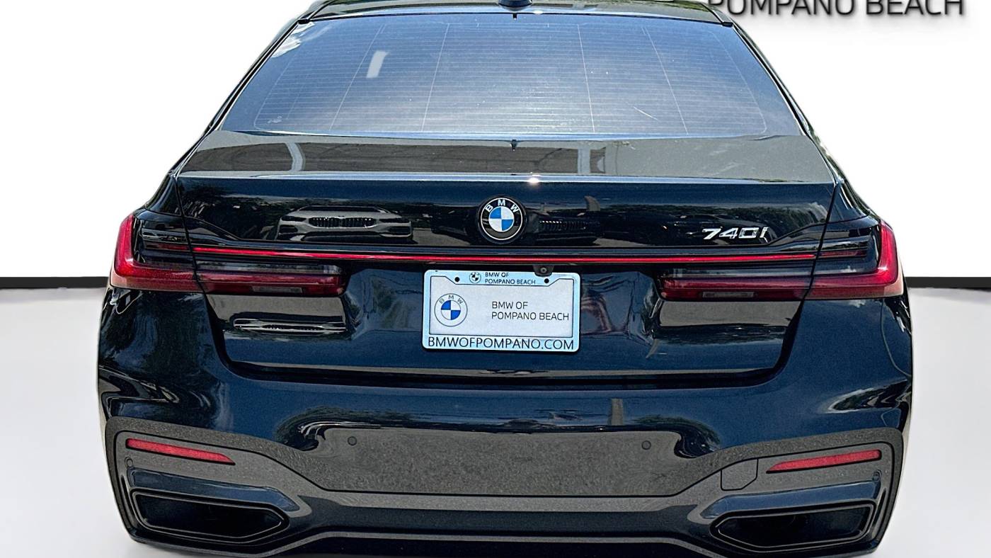 2022 bmw 7 series 740i