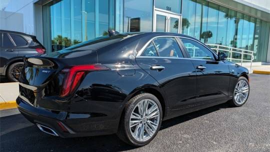 2025 Cadillac CT4