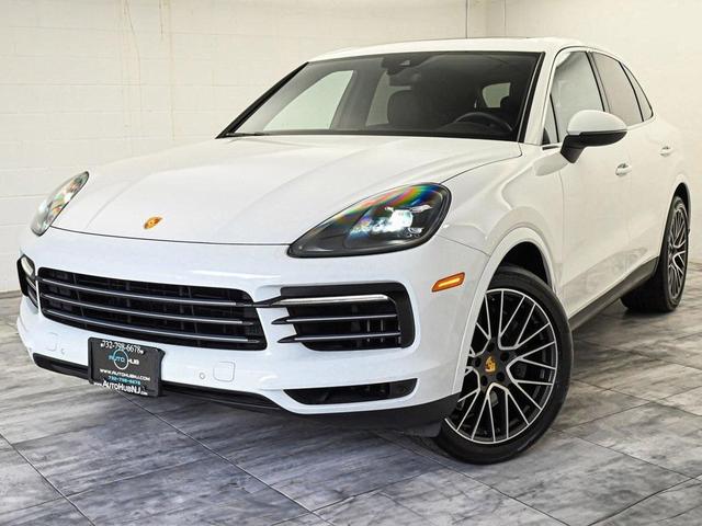 2021 porsche cayenne base