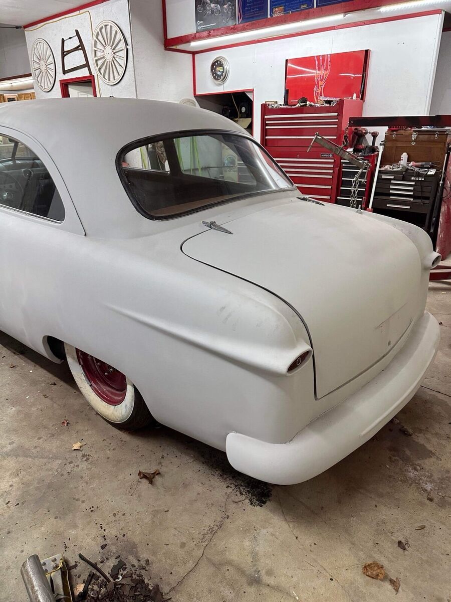 1949 ford custom grey rwd automatic shoebox
