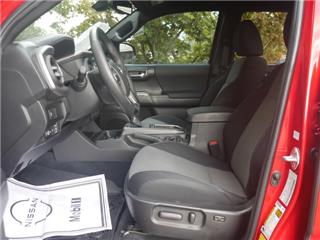 2022 Toyota Tacoma sr v6